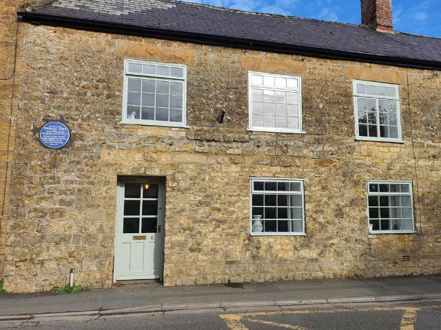 House for sale in Moor, South Petherton