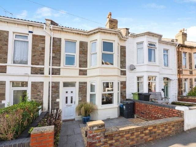 House for sale in Feckenham, City Of Bristol