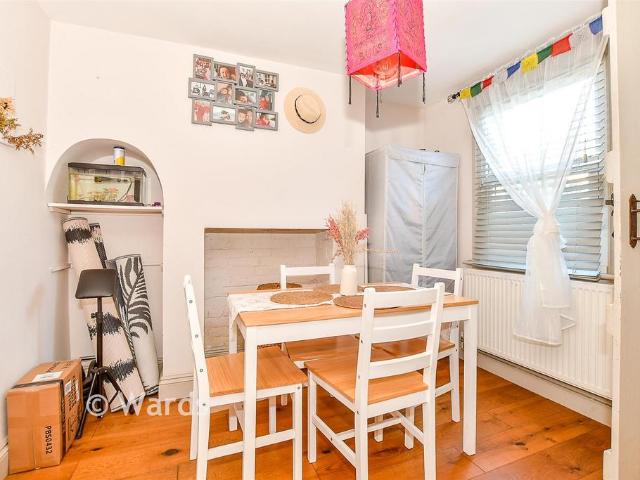 House for sale in Brook Street, Bourne Vale