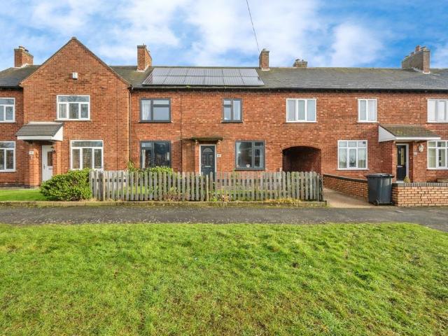 House for sale in Gun Hill, Warwickshire