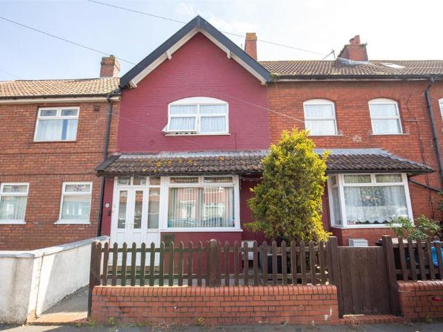 House for sale in Feckenham, City Of Bristol
