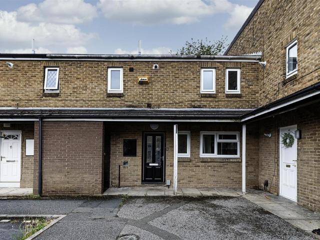 House for sale in Netherton, Berry Brow
