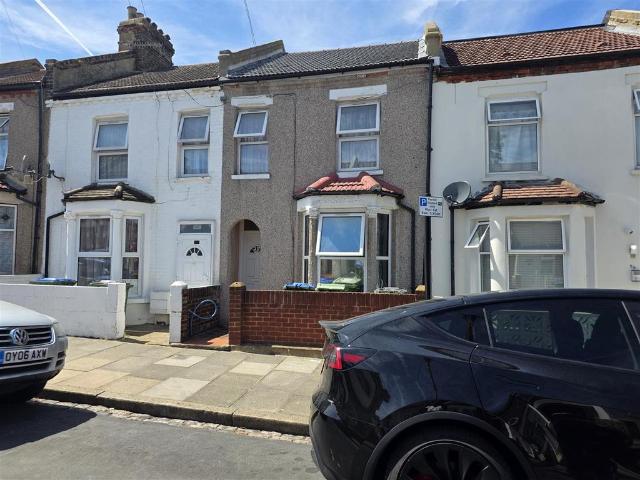 House for sale in Plumstead, Greater London