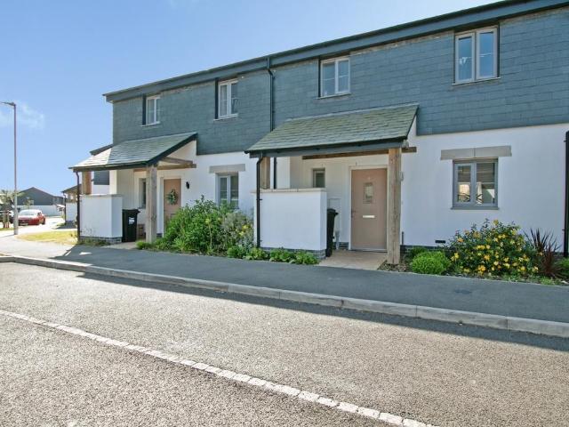 House for sale in Mount Ambrose, Cornwall