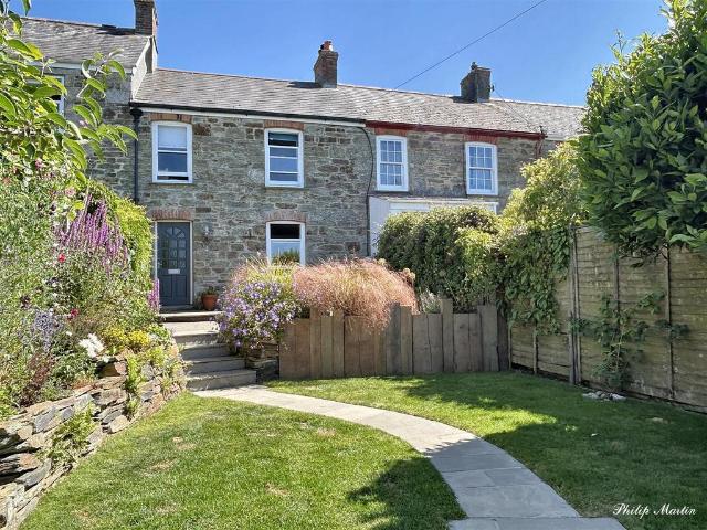 House for sale in Devoran, Cornwall