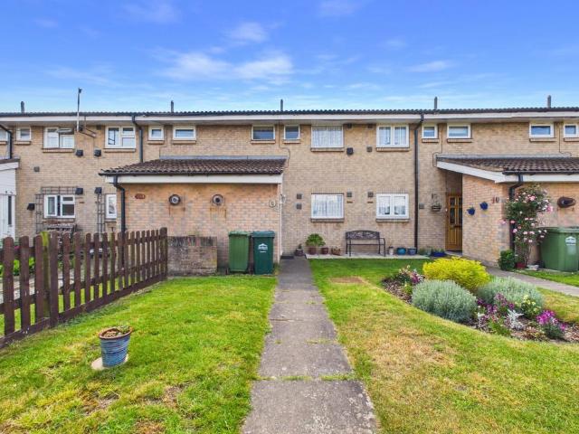 House for sale in Lower Halliford, Surrey