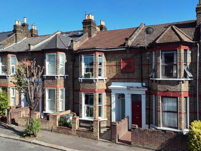 House for sale in London Borough of Waltham Forest, Greater London