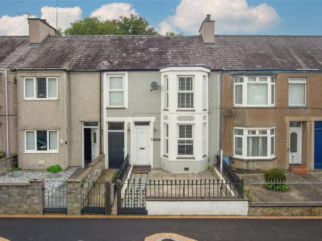 House for sale in Llangefni