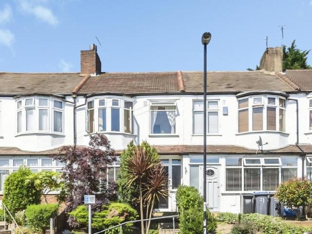 House for sale in London Borough of Croydon, Upper Norwood