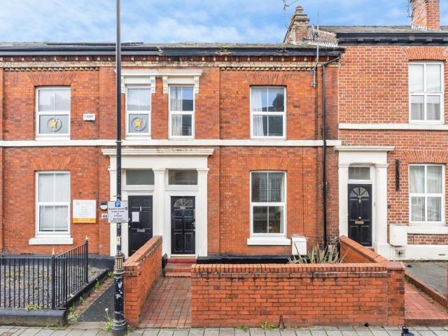 House for sale in Bank Quay, Warrington