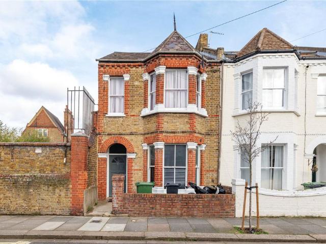 House for sale in Fulham, Sands End