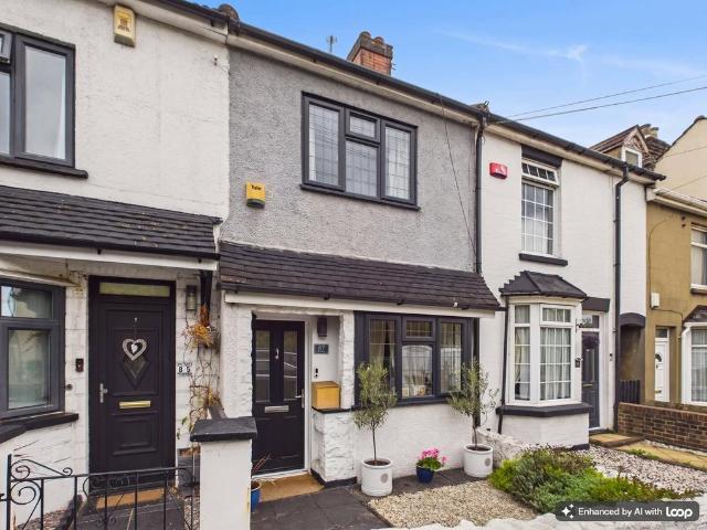 House for sale in Halling
