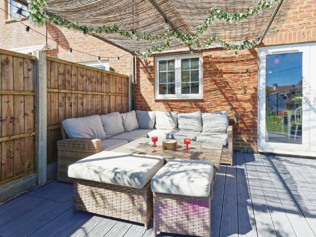 House for sale in Elvington, Ash