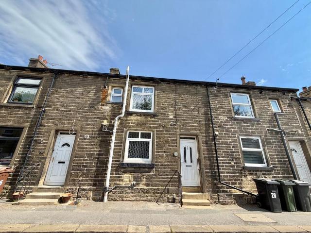 House for sale in Oakworth, West Yorkshire