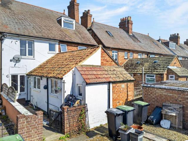 House for sale in Irthlingborough