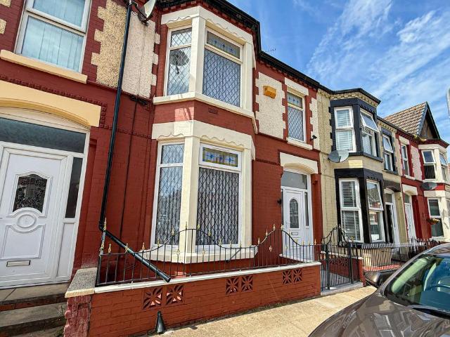 House for sale in Calderstones