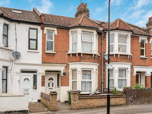 House for sale in Leyton, Greater London