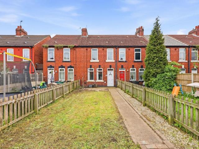 House for sale in South Kirkby and Moorthorpe, South Kirkby