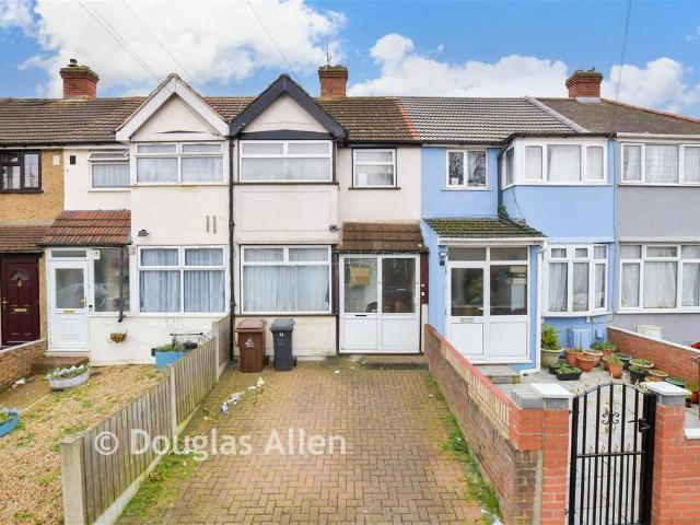 House for sale in London Borough of Barking and Dagenham, Greater London