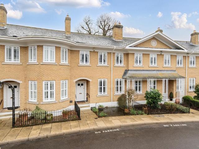 House for sale in Blackhills, Surrey