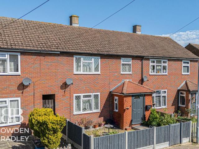 House for sale in Hainault, Greater London