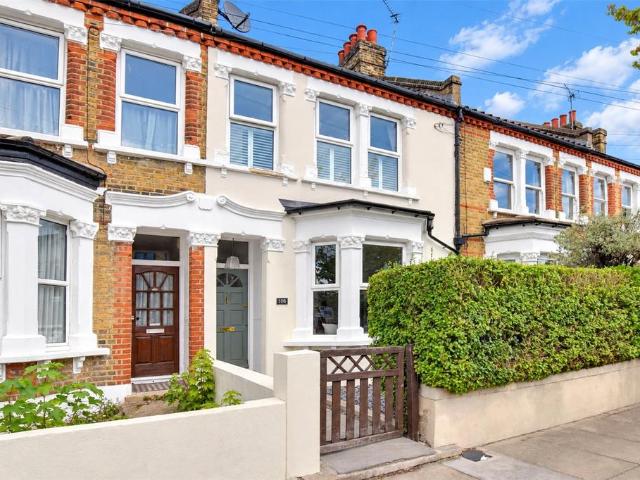 House for sale in Cordwell Estate, Greater London