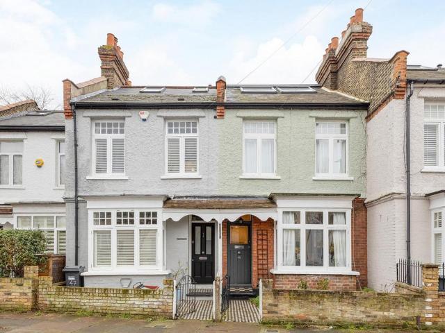 House for sale in Strand-on-the-Green, Greater London