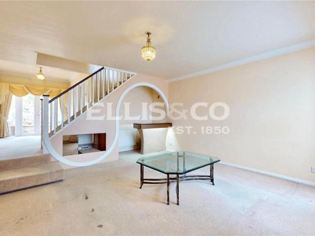 House for sale in Sudbury, Greater London