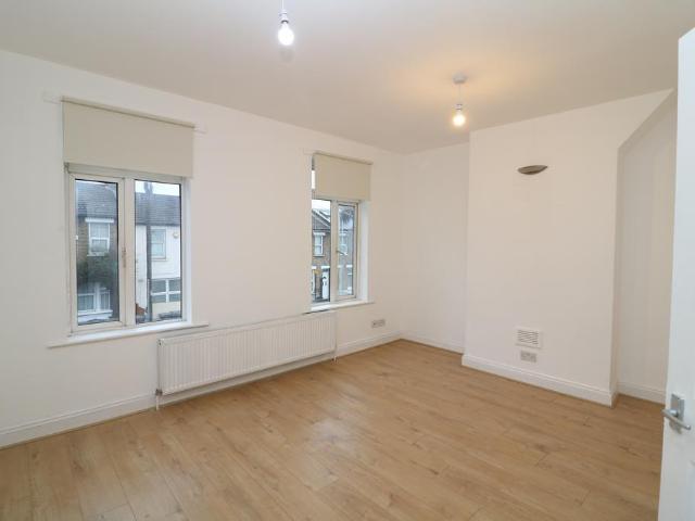 House for sale in Streatham, Greater London