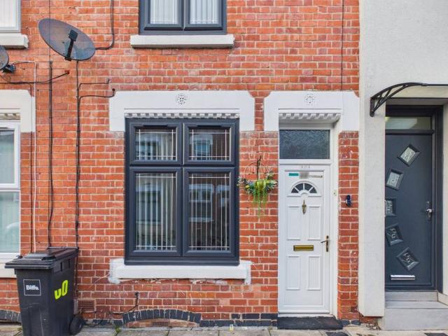 House for sale in Highfields, Leicester