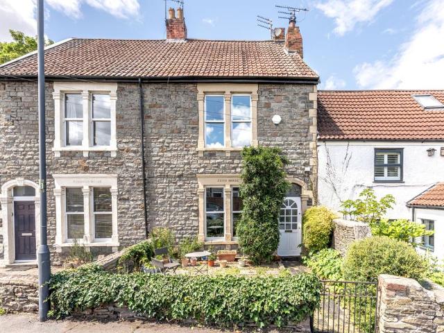 House for sale in Downend, South Gloucestershire