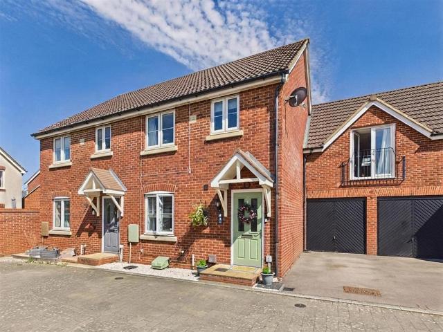 House for sale in Coopers Edge, Pamington