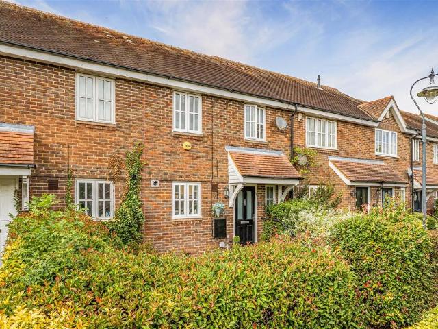 House for sale in Shenley, Hertsmere