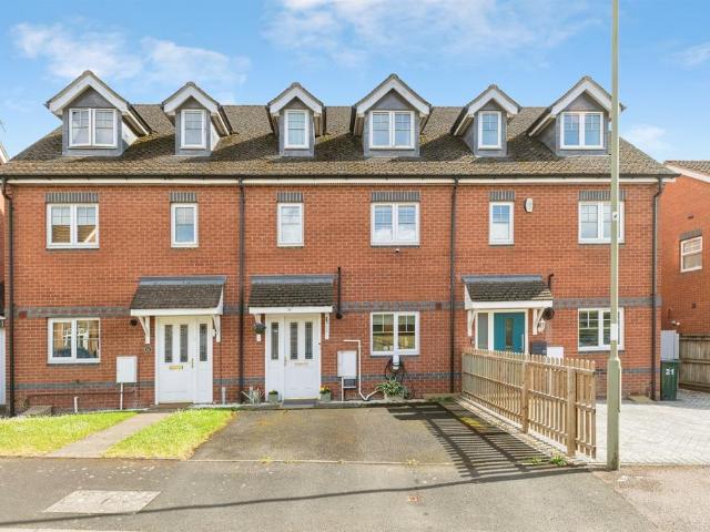 House for sale in Evershot, Oxfordshire