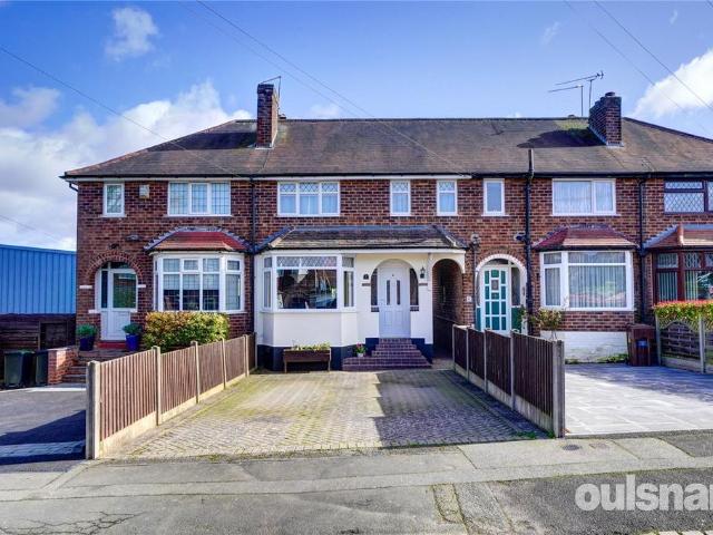 House for sale in Bromsgrove, Worcestershire