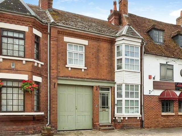 House for sale in Calverton End, Milton Keynes