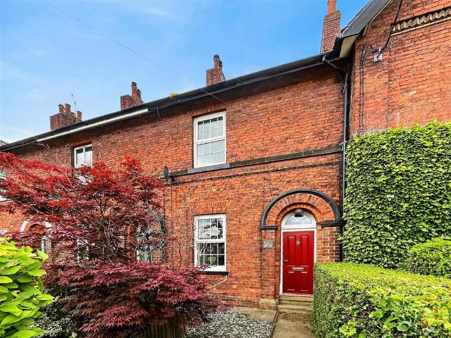 House for sale in Shipton