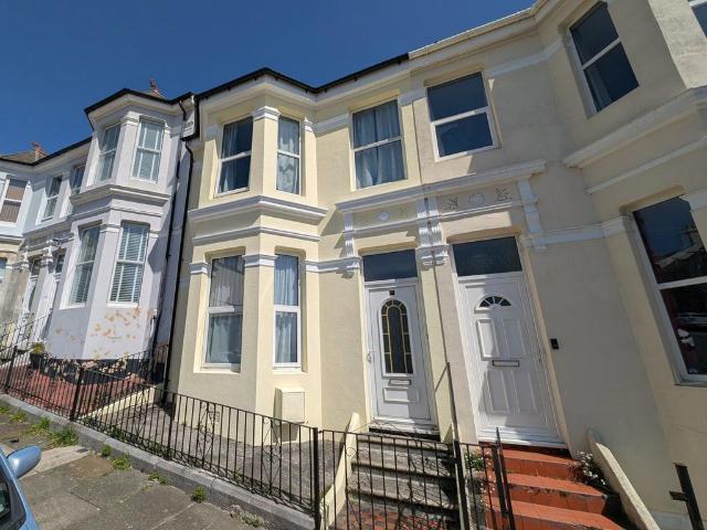 House for sale in St.Judes, Mount Wise