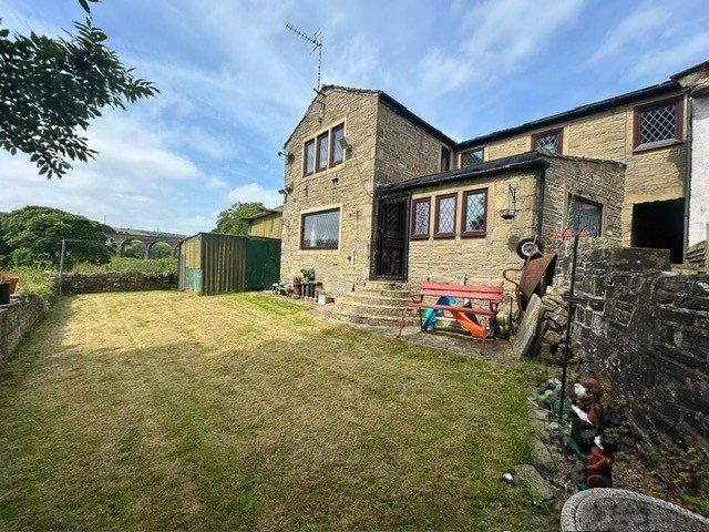 House for sale in Thornton, West Yorkshire