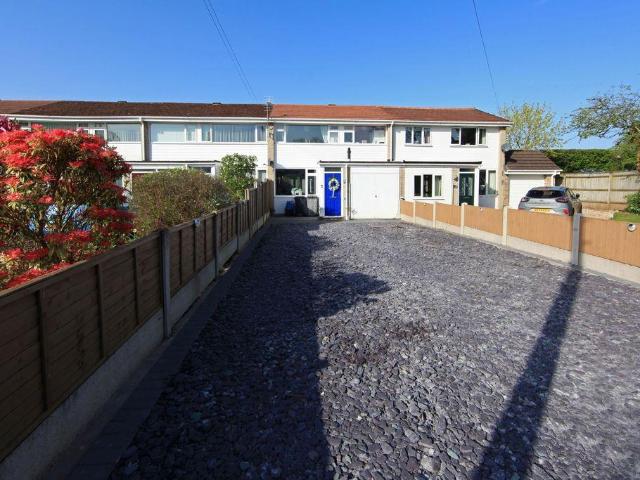House for sale in The Hem, Shropshire