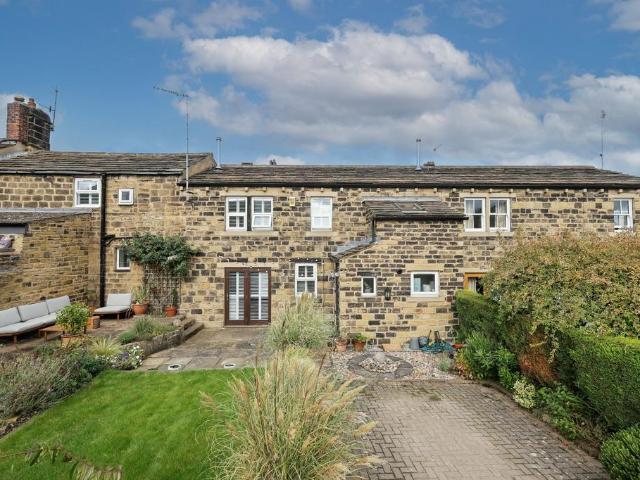 House for sale in Horsforth Vale, Calverley