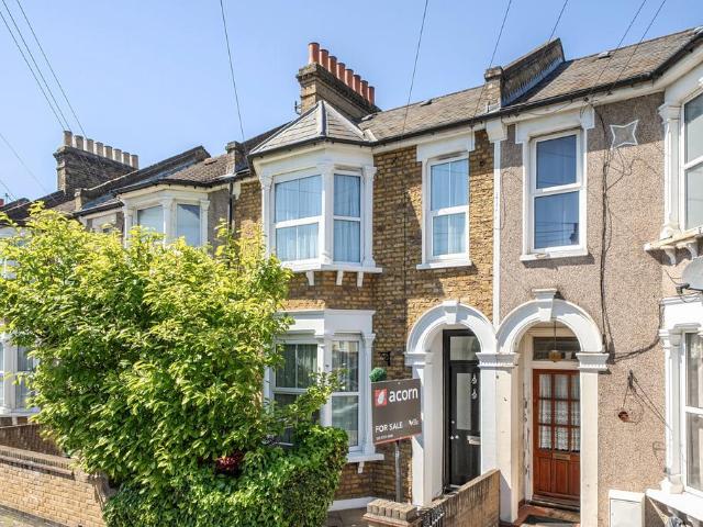 House for sale in London Borough of Lewisham, Greater London