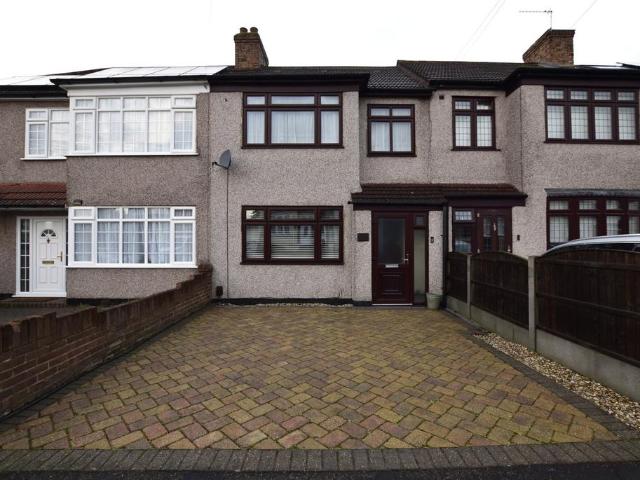 House for sale in Romford, Havering