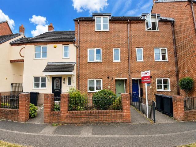 House for sale in Camp Hill