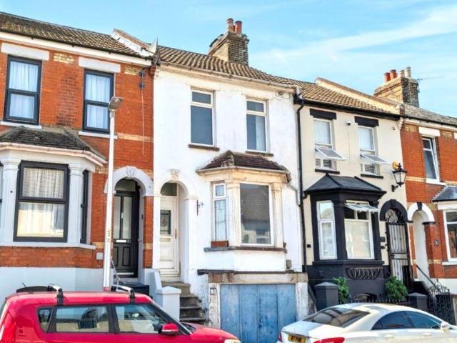 House for sale in Luton, Chatham
