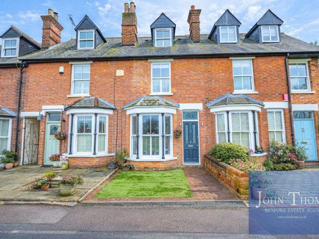 House for sale in Debden Green, Epping