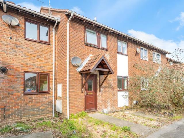 House for sale in Chichester, Littlecote