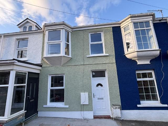 House for sale in Llandeilo, Wales