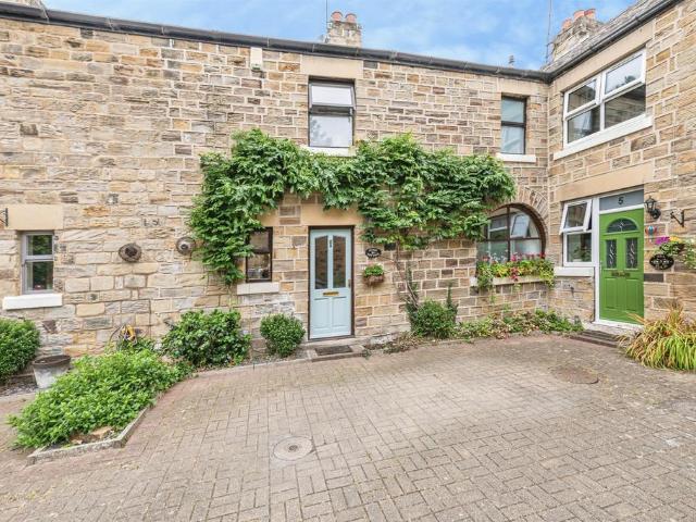 House for sale in City Fields, West Yorkshire