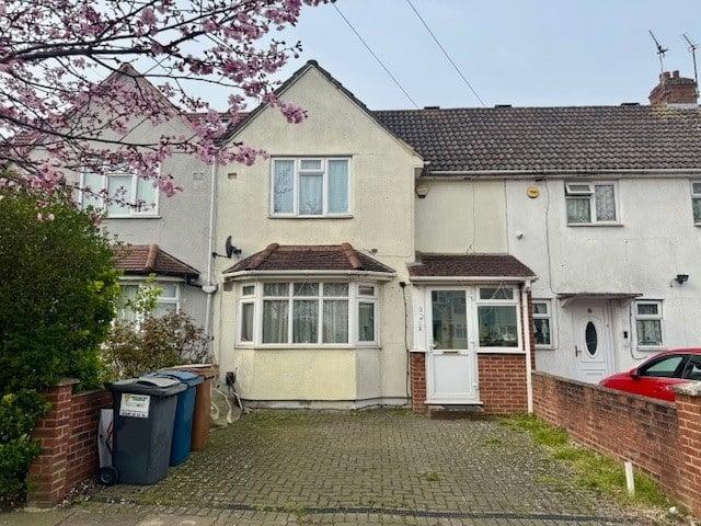 House for sale in Lane, Greater London